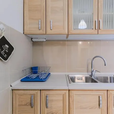 Zeus 2-bdrm Apartment, Vesta Philoxenia Apartamento Tesalónica