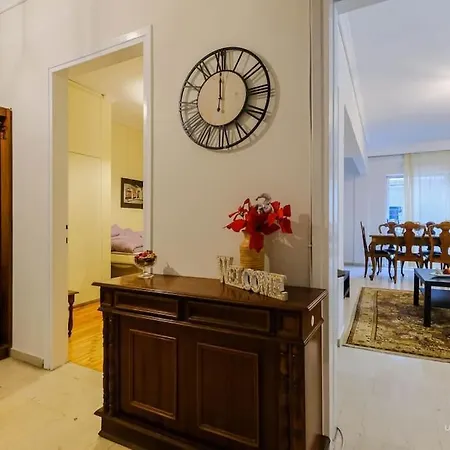 Zeus 2-bdrm Apartment, Vesta Philoxenia Apartamento Tesalónica
